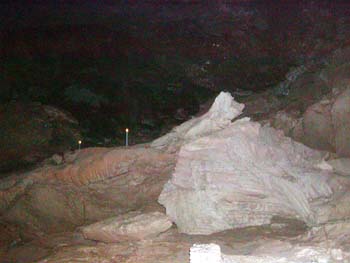 bze_083102_022