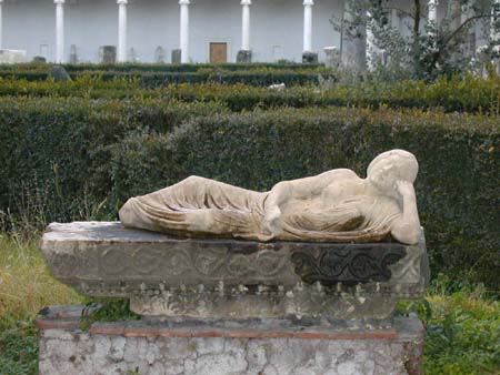 italy_122601_009