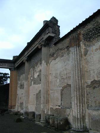 italy_122901_007