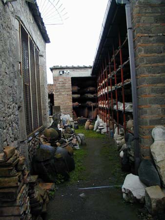 italy_122901_013