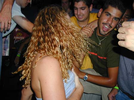 balho_062900_071