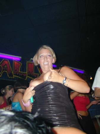 balho_071101_037